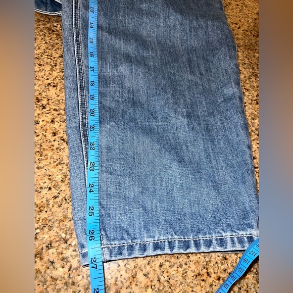 ÉTICA IRIS RELAXED BARREL JEAN, Size 28 Color is light blue wash EUC Like New - Picture 9 of 10